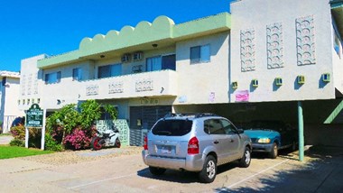 1960 South Holt Avenue 3 Beds Apartment for Rent Photo Gallery 1